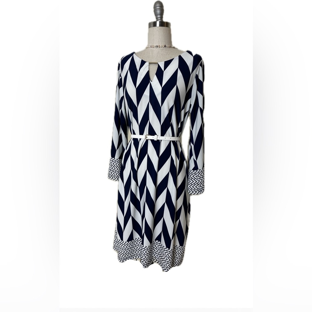 Haani Blue and White Long Sleeve Sheath Dress, no belt, Stretchy and elegant.